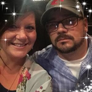 Meet your Posher, Becca